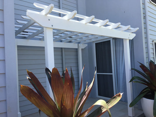 Traditional Pergola 2.7 x 3.6 m